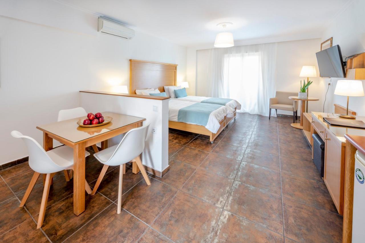 Peridis Family Apart Otel